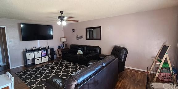 5th image of 2751 N Sierra Way