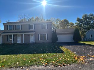 897 N Cedar Rd, Mason, MI 48854