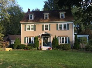 122 Monroe St, Agawam, MA 01001