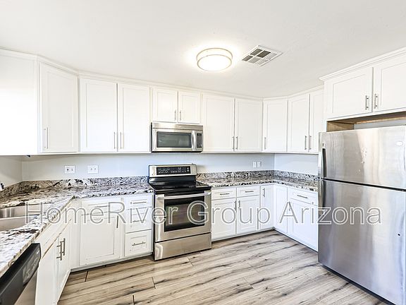 5th image of 4023 N 80th Dr