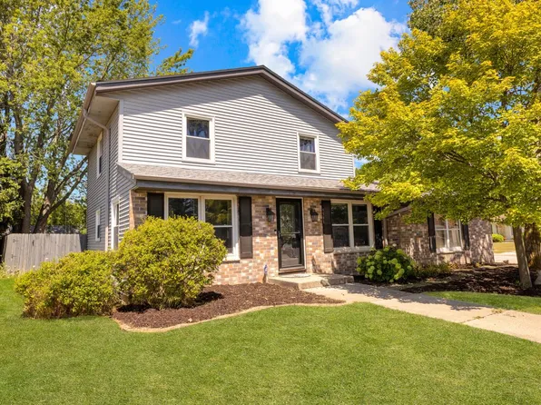 9391 North Joyce AVENUE, Milwaukee, WI 53224