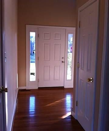 2nd image of 2204 Barrington Ln