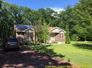 321 E Arbutus Ave, Galloway, NJ 08205