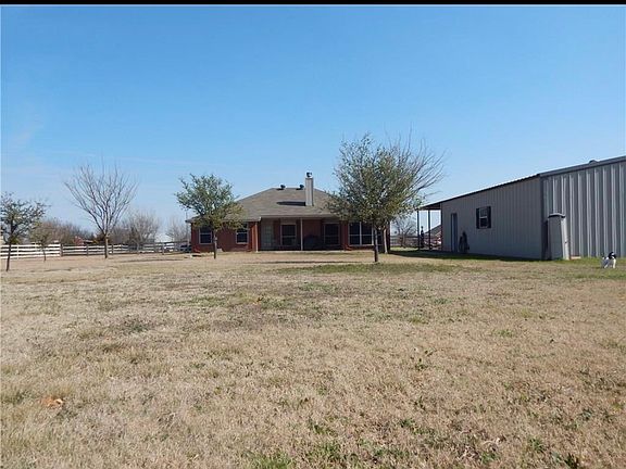 4th image of 11913 Gaucho Ct