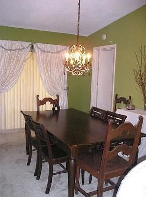 5th image of 1171 SE Mendavia Ave