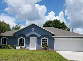 8735 105th Ave, Vero Beach, FL 32967