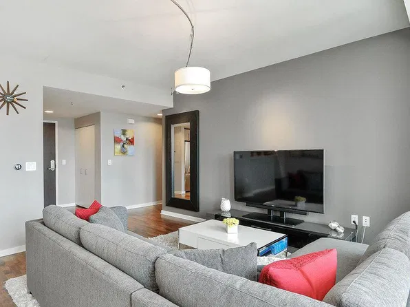 555 4th St, San Francisco, CA