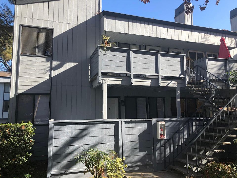 1st image of 4831 Pine Forest Pl