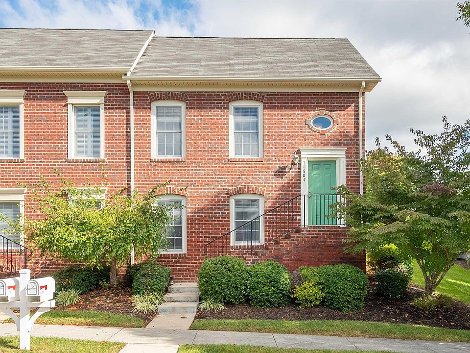 1st image of 1604 Honeysuckle Dr