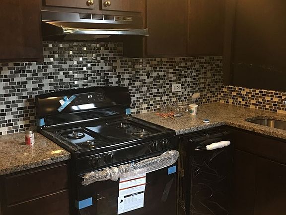 5th image of 1608 W Olive Ave
