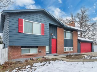 983 E Dry Gulch Cir, Sandy, UT 84094