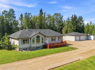 213 E Cheecham Dr, Wood Buffalo, AB T0P1J0