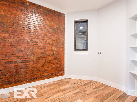 4th image of 94 Clinton Ave Unit 1R