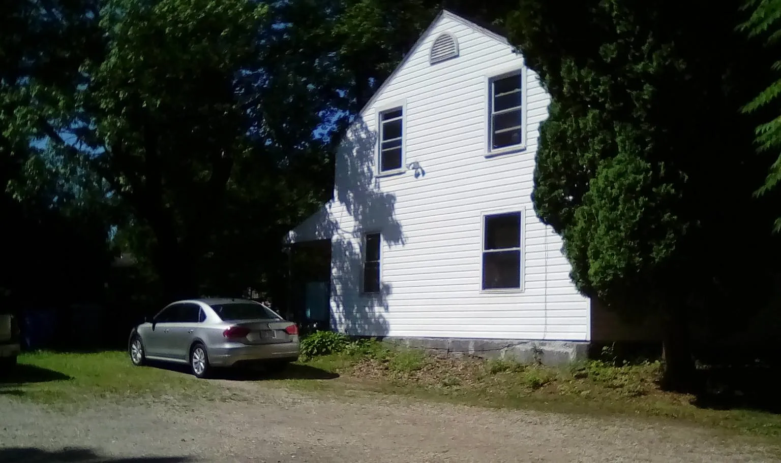 Studio, 300 sqft, $600 — Photo 3