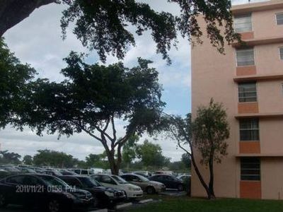 8560 N Sherman Cir APT 102, Hollywood, FL, 33025