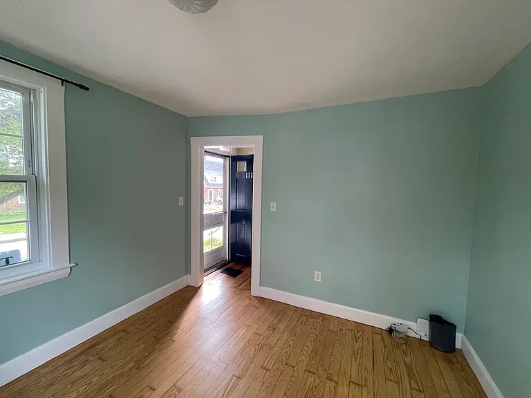 111 Porpoise Way — Photo 5