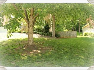 9253 Brook Ct, Douglasville, GA 30135
