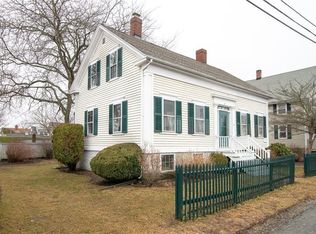 23 Noyes Ave, Bristol, RI 02809