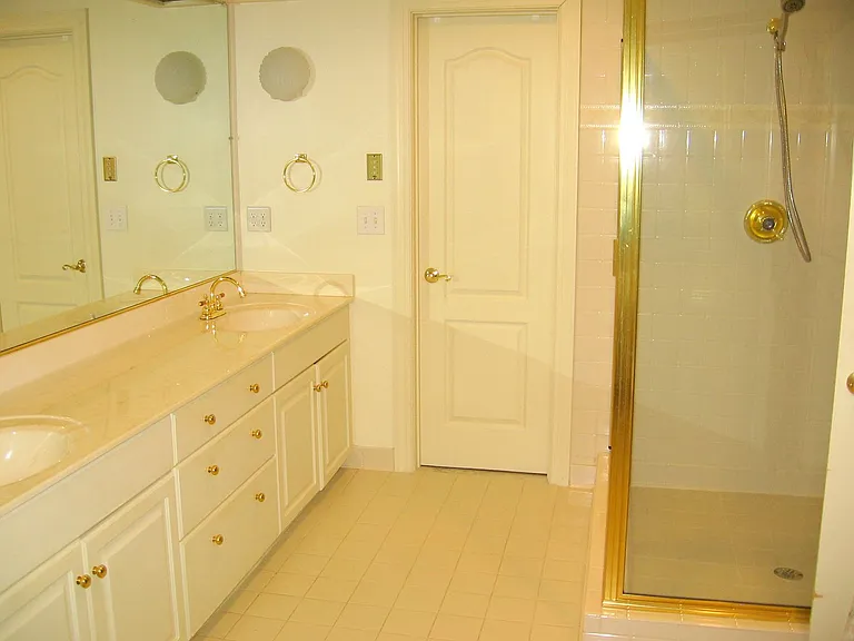 105 Mariners Cir — Photo 28