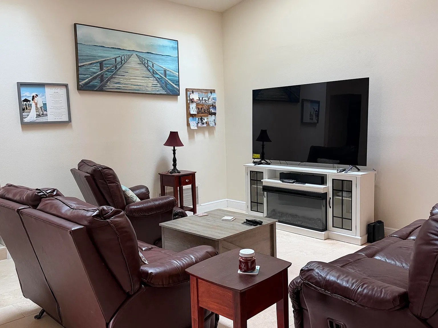 3 bed, 2.0 bath, 1630 sqft, $2,900 — Photo 3