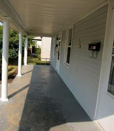 2nd image of 130 Wilton Ave