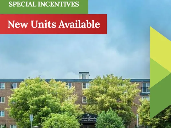 10616 156th St NW, Edmonton, AB T5P 2S1