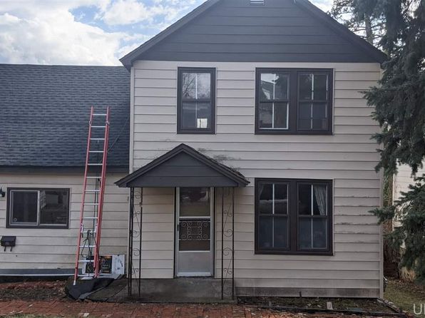 Iron Mountain Real Estate Iron Mountain Mi Homes For Sale Zillow