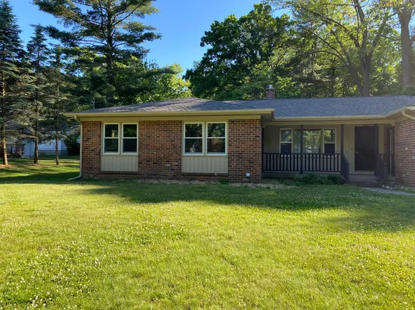 5729 Ridgebrook Dr SE, Grand Rapids, MI 49508