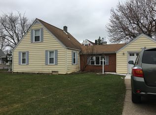 96 Spruce Rd, Amherst, NY 14226