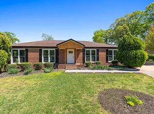 3 Hibourne Ct, Greenville, SC 29615