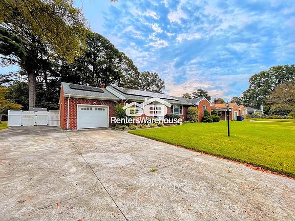 2nd image of 3305 Camellia Dr