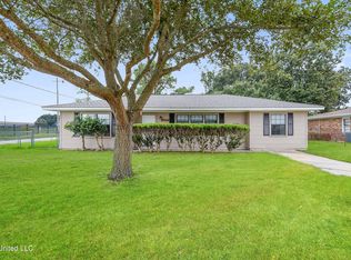 1609 Wiltshire Blvd, Biloxi, MS 39531