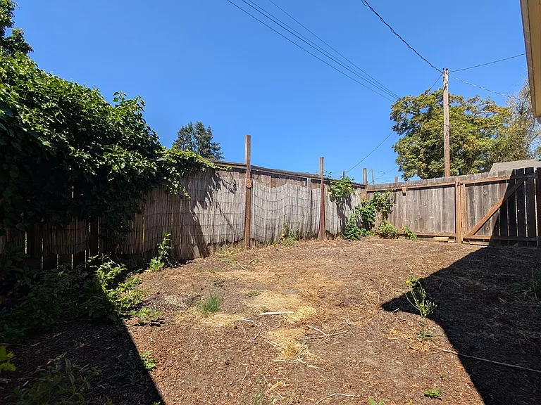 436 Mill St — Photo 13