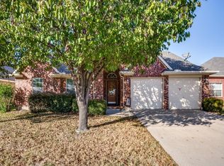 2509 Pinto Dr, Denton, TX 76210