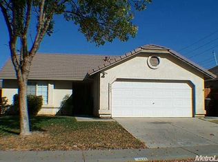 3933 El Portal Pl, Modesto, CA 95357