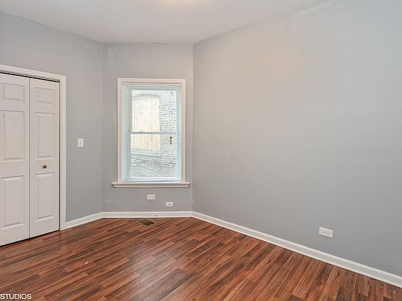 5th image of 7534 S Coles Ave