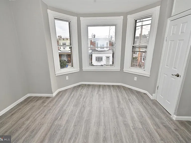614 N Frazier St — Photo 22