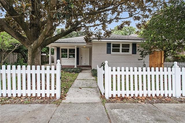 1st image of 3512 44th St