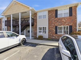 1000 Westbrook Ct, High Pt, NC 27263