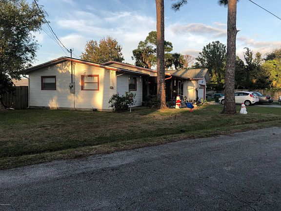 3rd image of 4920 Cooke Ave