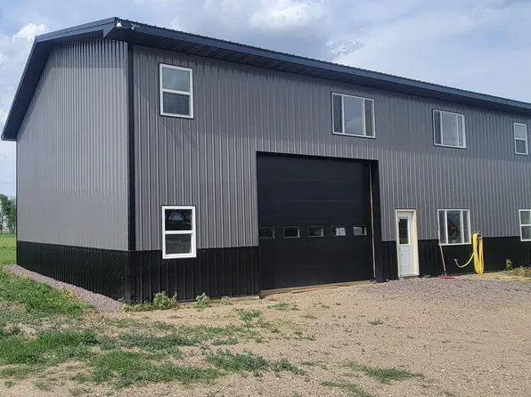 38390 133rd St, Groton, SD 57401