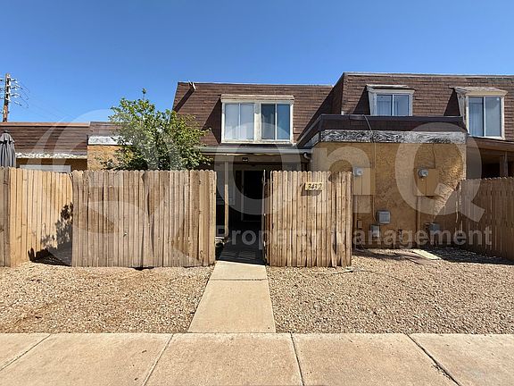 3rd image of 3432 W El Caminito Dr