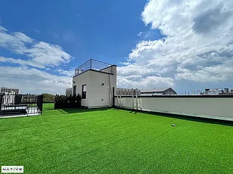 Rented by Living New York