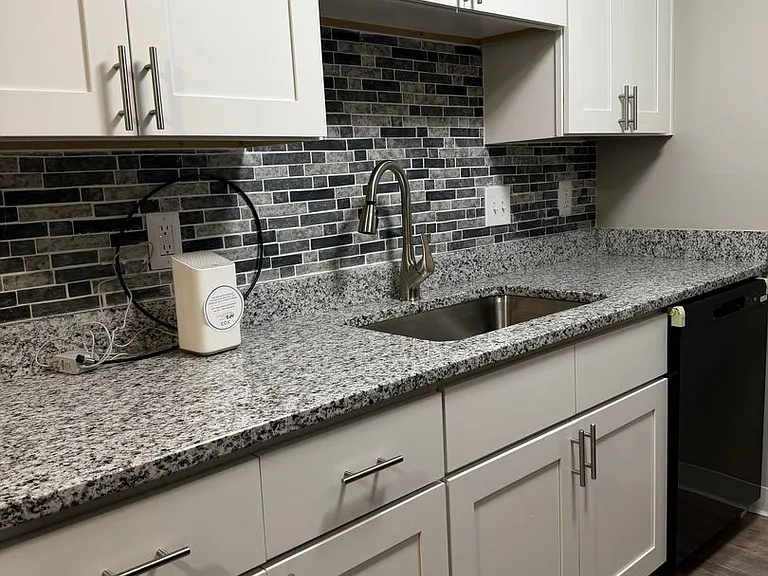 Bellevue Hills — Photo 13