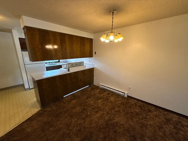 4135 State St #11 — Photo 7