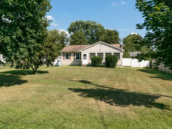 131 E Salem Ave, Sewell, NJ 08080