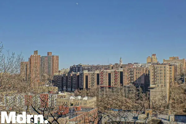 Rented by Mdrn Residential | media 7