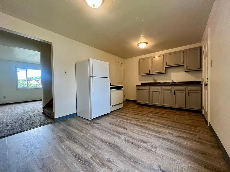 107 Savors Ct — Photo 2