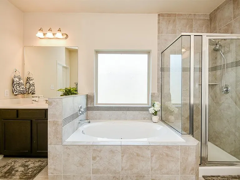 2214 Granite Park Ln — Photo 16