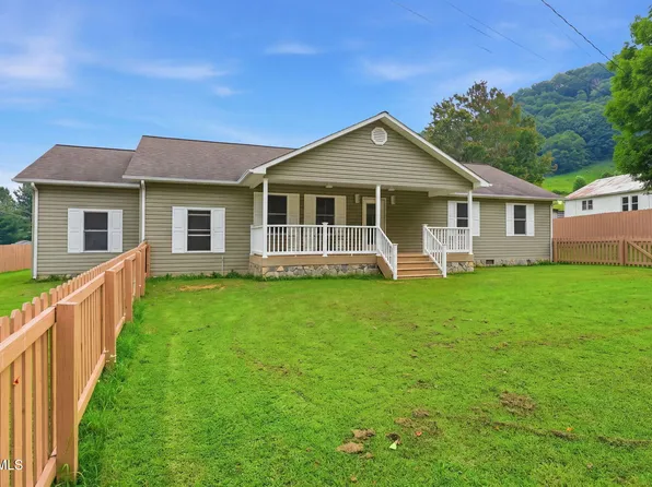 419 Cove Creek Rd, Roan Mountain, TN 37687